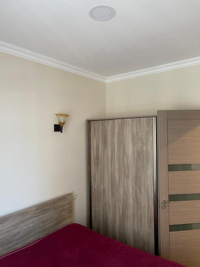 Apartments Kristo Батумі Екстер'єр фото