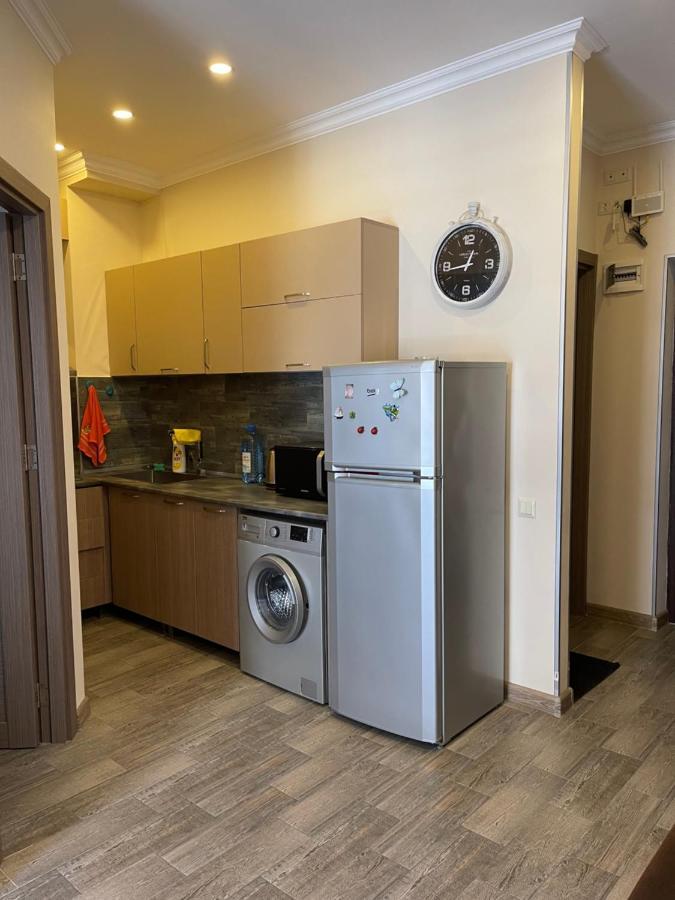 Apartments Kristo Батумі Екстер'єр фото