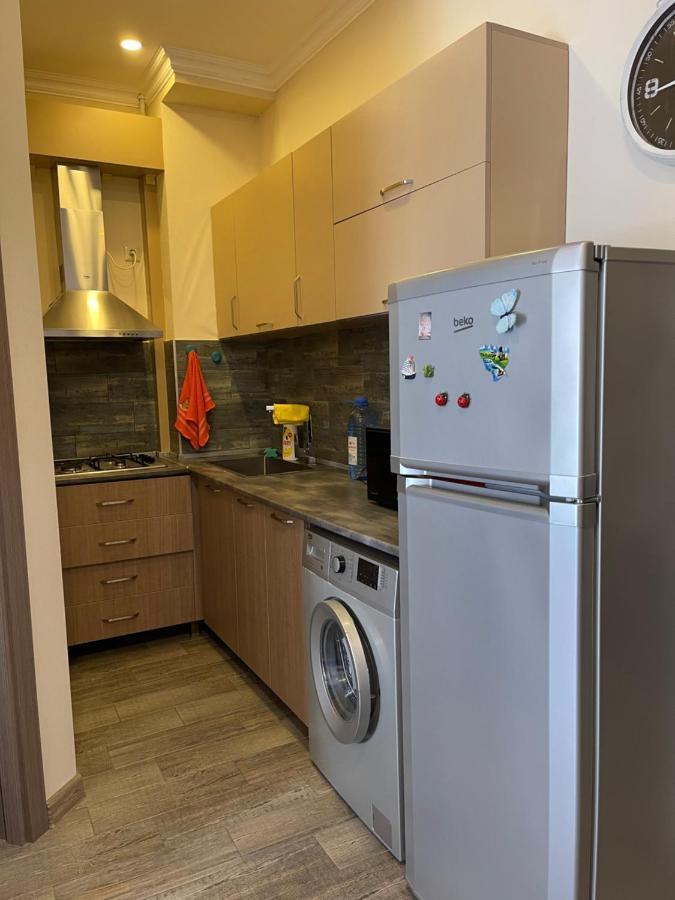 Apartments Kristo Батумі Екстер'єр фото