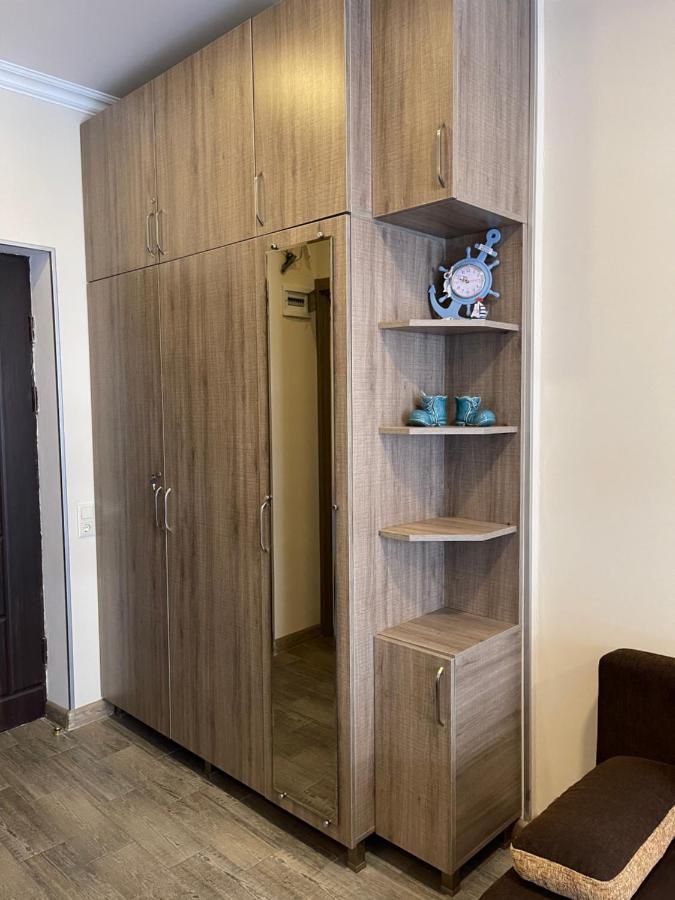Apartments Kristo Батумі Екстер'єр фото