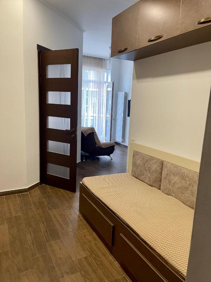 Apartments Kristo Батумі Екстер'єр фото