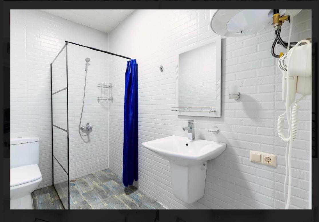 Apartments Kristo Батумі Екстер'єр фото