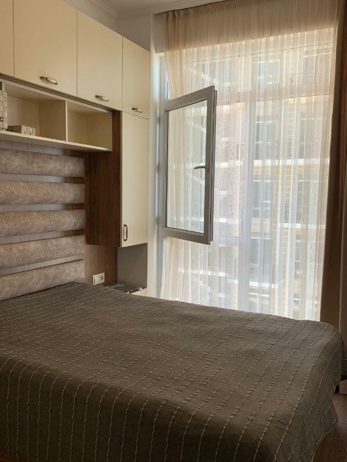 Apartments Kristo Батумі Екстер'єр фото