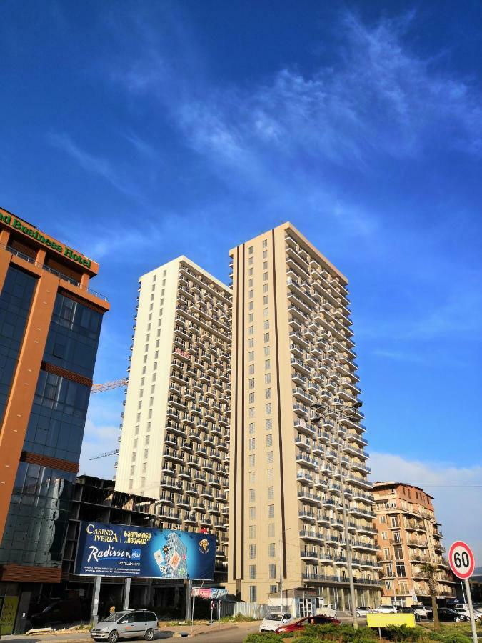 Apartments Kristo Батумі Екстер'єр фото